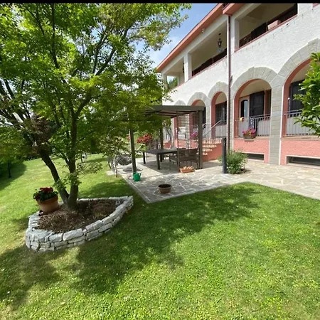 Clarabella Camugnano